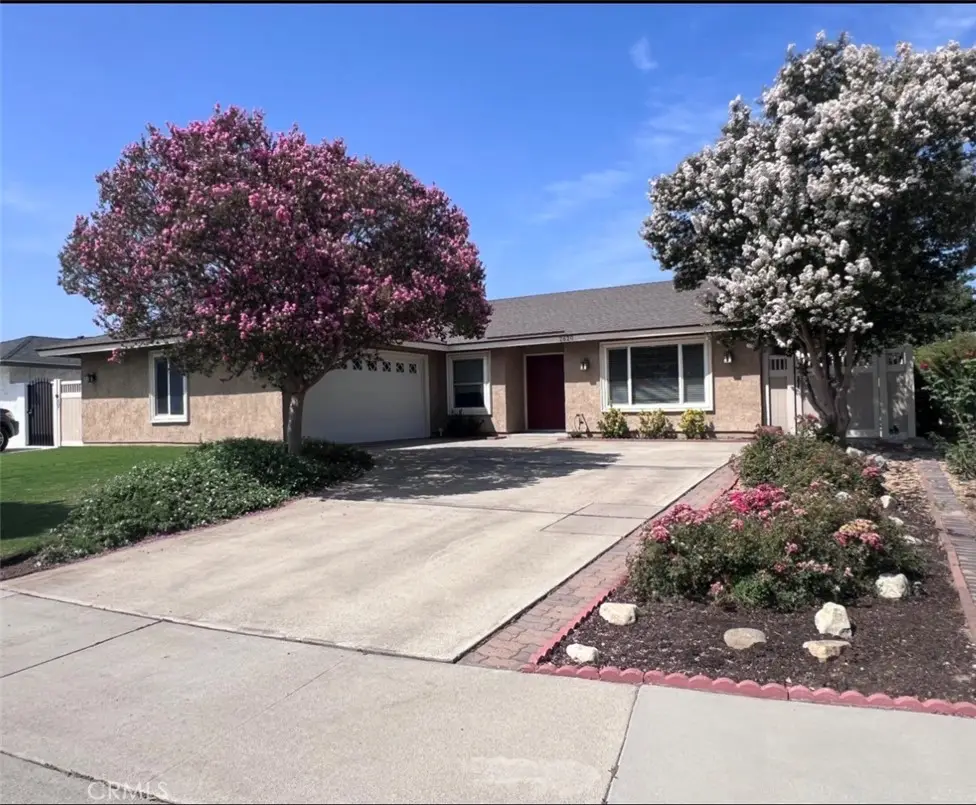 2620 S Plum Pl, Ontario, CA 91761 - #1