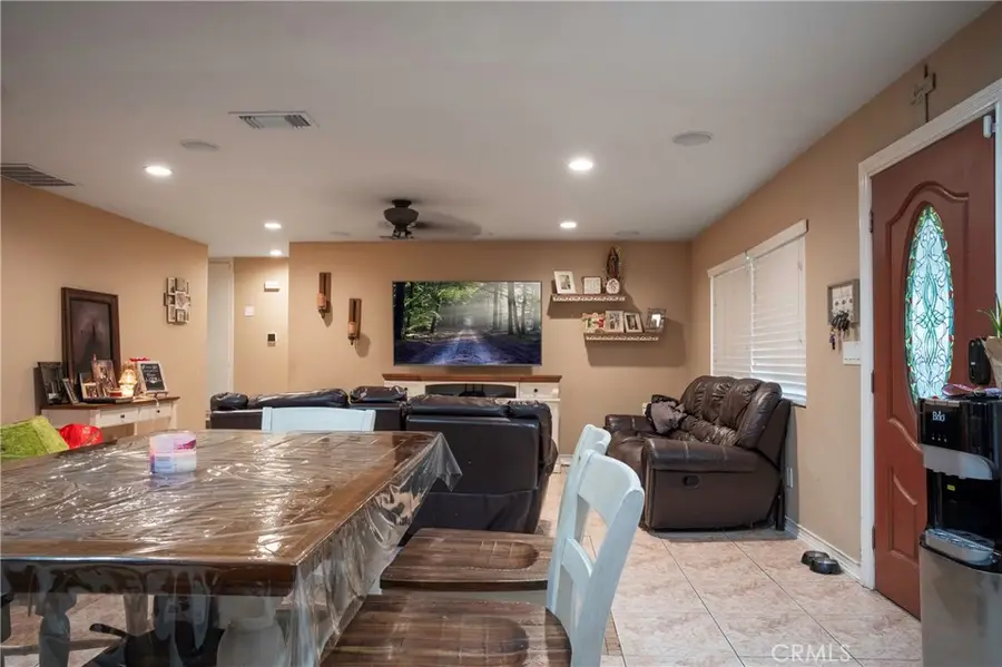 616 S Belden, Rialto, CA 92376 - #2
