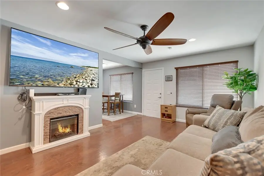 878 W 13th, Azusa, CA 91702 - #2