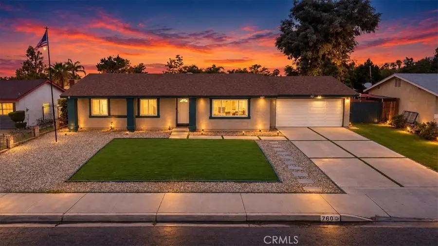 760 S Brierwood Avenue, Rialto, CA 92376 - #3
