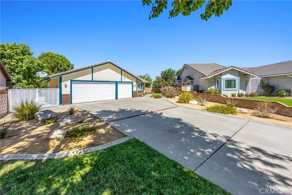 6371 Almond Valley, Quartz Hill, CA 93536 - #1
