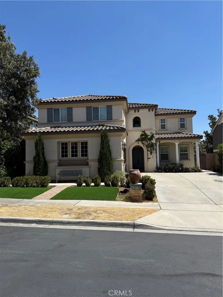 6029 Lily Rock Dr, Fontana, CA 92336 - #1