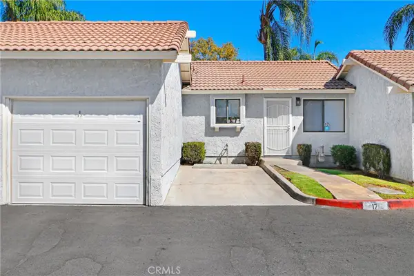 9505 Arlington #17, Riverside, CA 92503