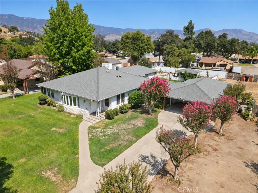 2989 Ladera Road, San Bernardino, CA 92405 - #3