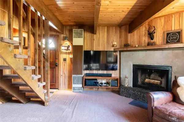 594 Villa Grove, Big Bear City, CA 92314