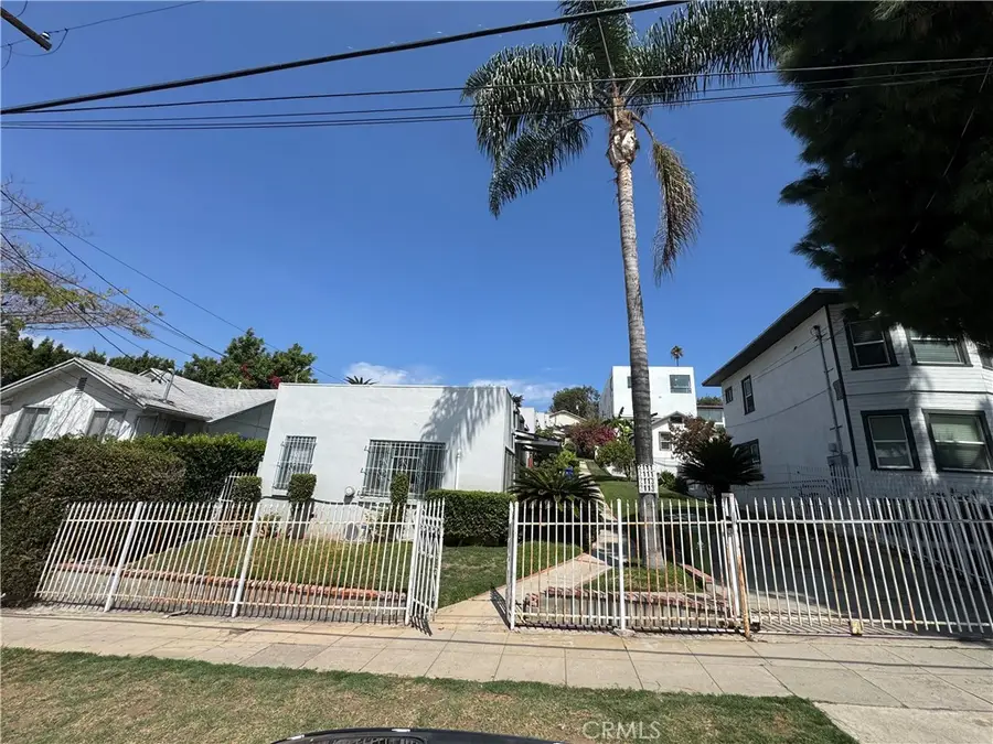 2111 Aaron Street, Los Angeles, CA 90026 - #3