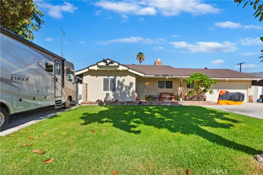 8829 California, Riverside, CA 92503 - #2