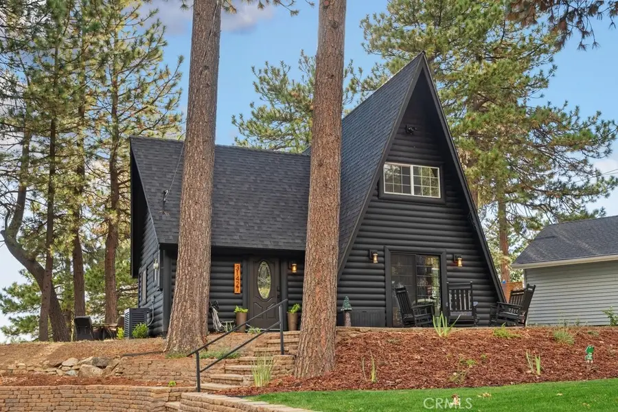 31427 Lightfoot Way, Running Springs, CA 92382 - #2