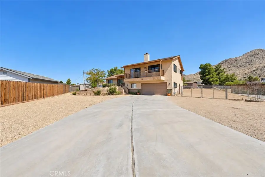 15953 Saint Timothy Road, Apple Valley, CA 92307 - #3