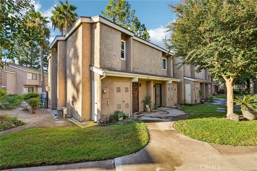 969 S Mountain, Ontario, CA 91762 - #2