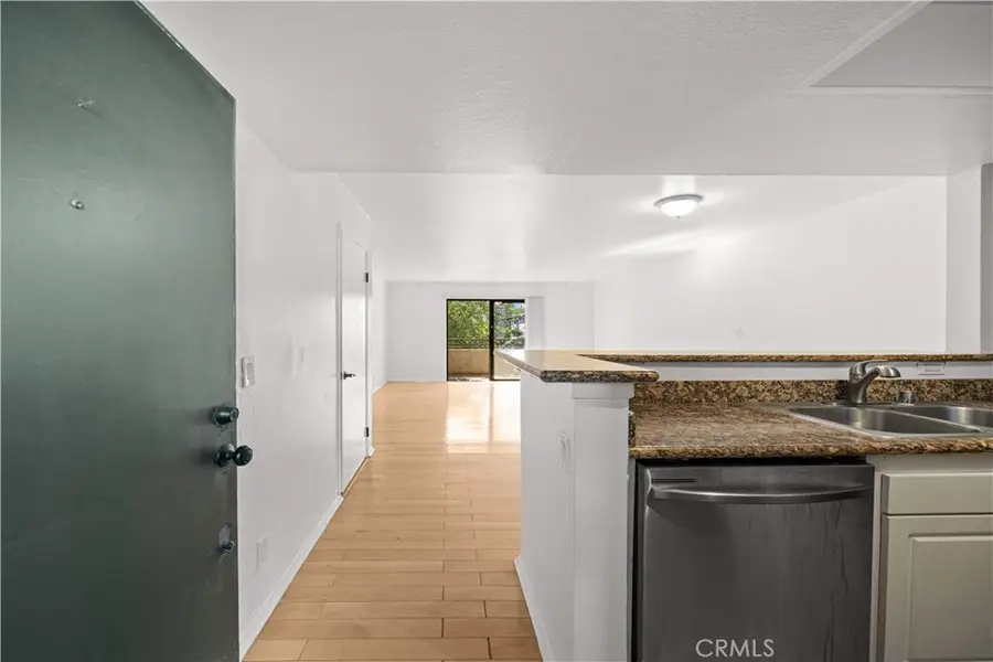 64 N Mar Vista Avenue #103, Pasadena, CA 91106 - #3