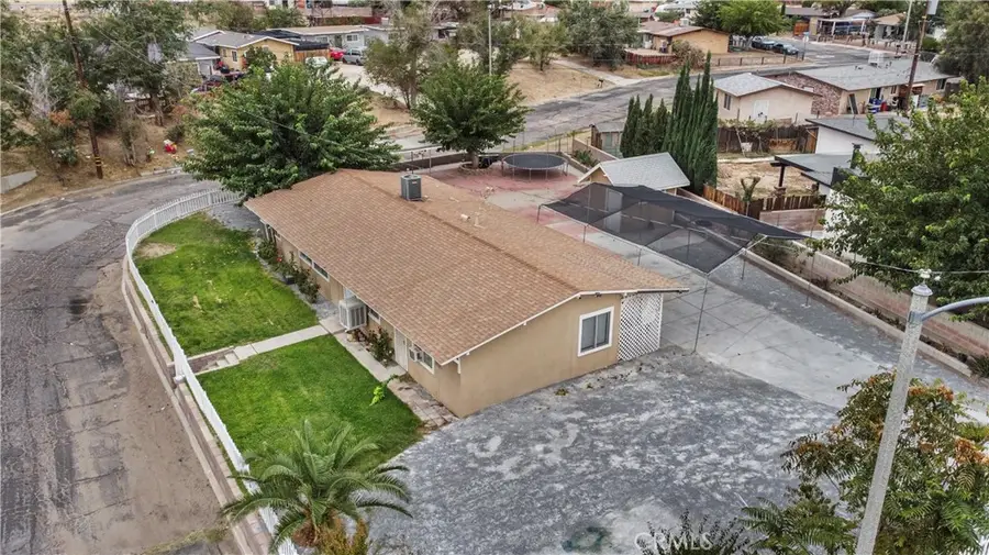 16633 Don, Victorville, CA 92395 - #3
