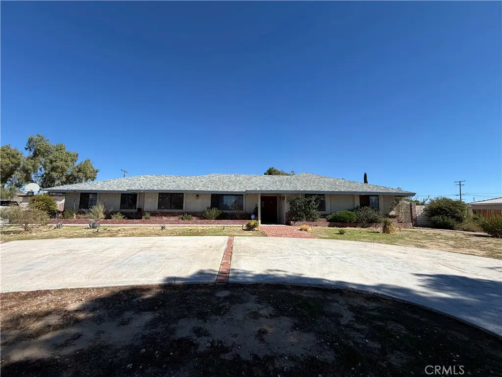 15197 Pirinda Road, Apple Valley, CA 92307 - #1