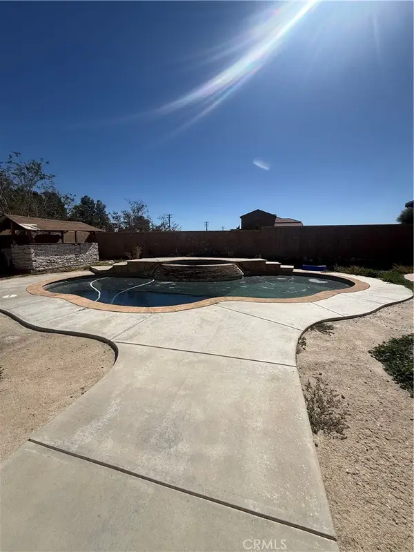 14555 Arthur, Oak Hills, CA 92344