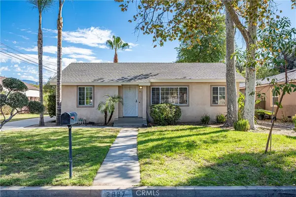 2867 N I, San Bernardino, CA 92405