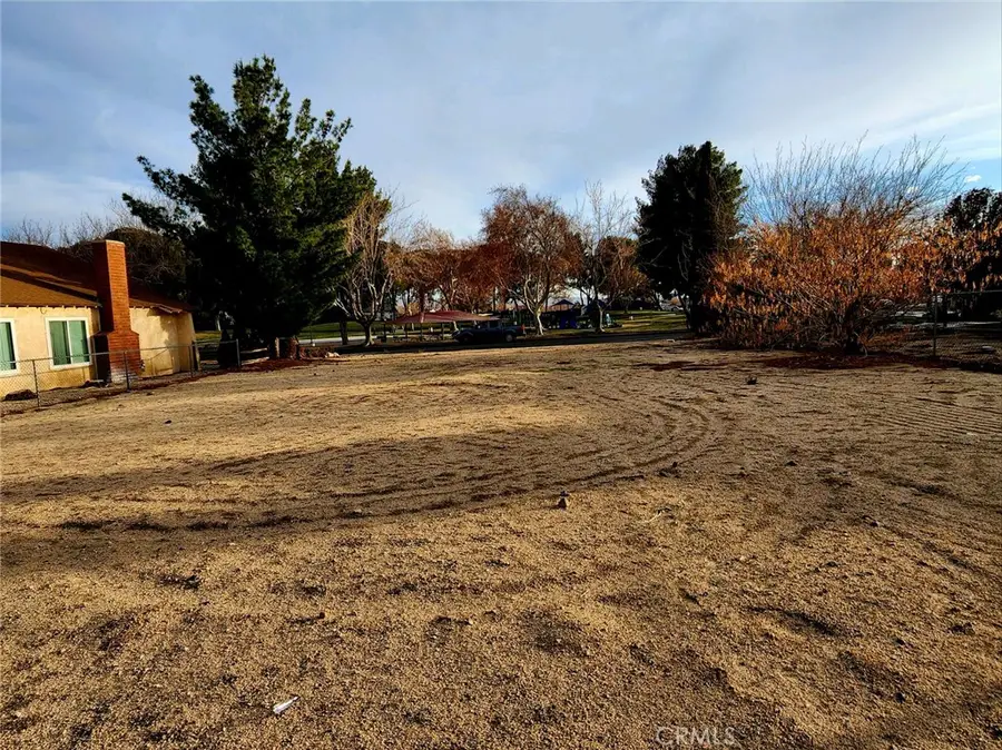 14762 Hartford, Helendale, CA 92342 - #3