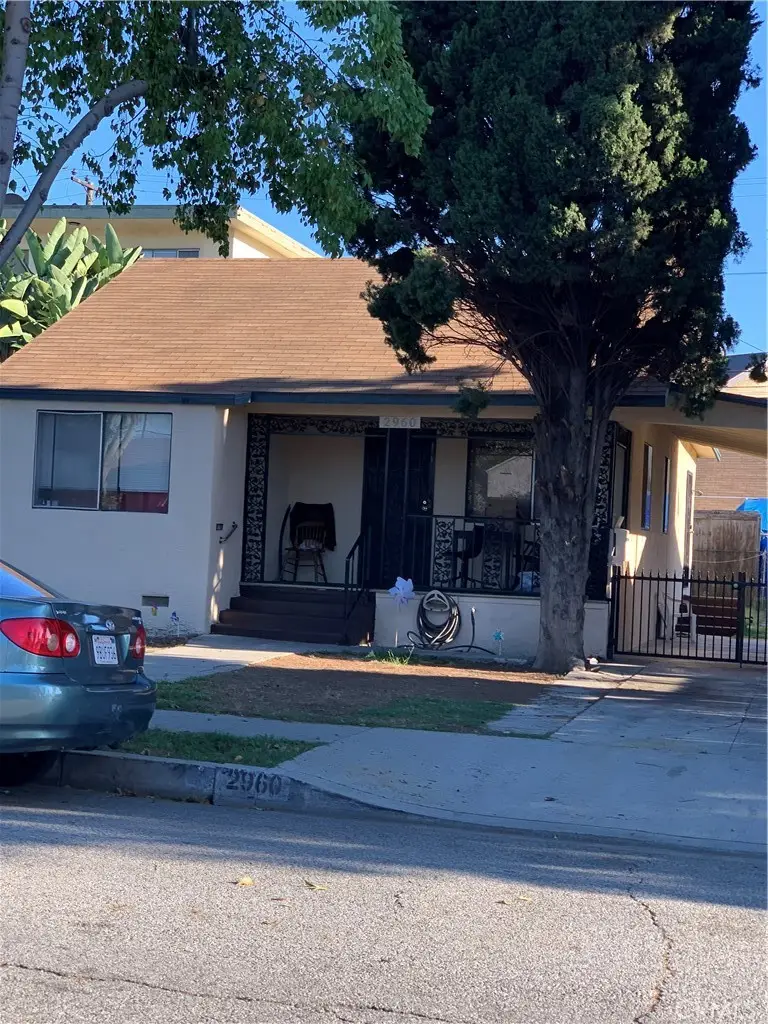 2960 Clarendon Avenue, Huntington Park, CA 90255 - #1