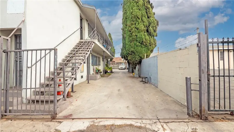 5110 Compton Avenue, Los Angeles, CA 90011 - #3