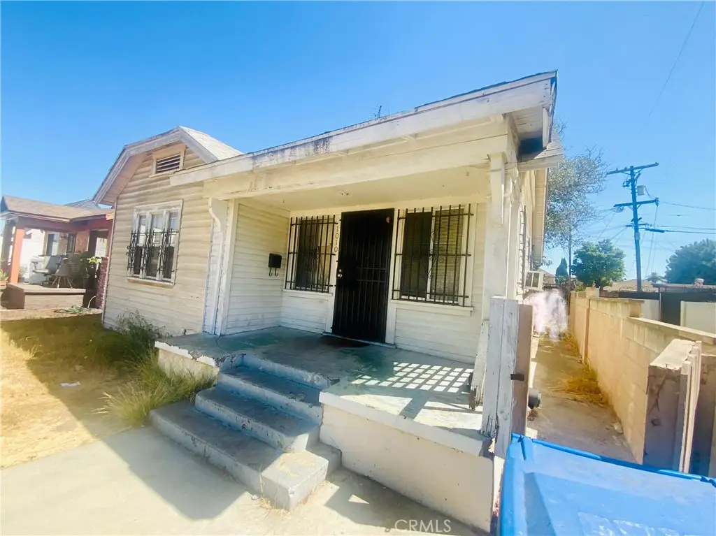 1010 W 77th Street, Los Angeles, CA 90044 - #1