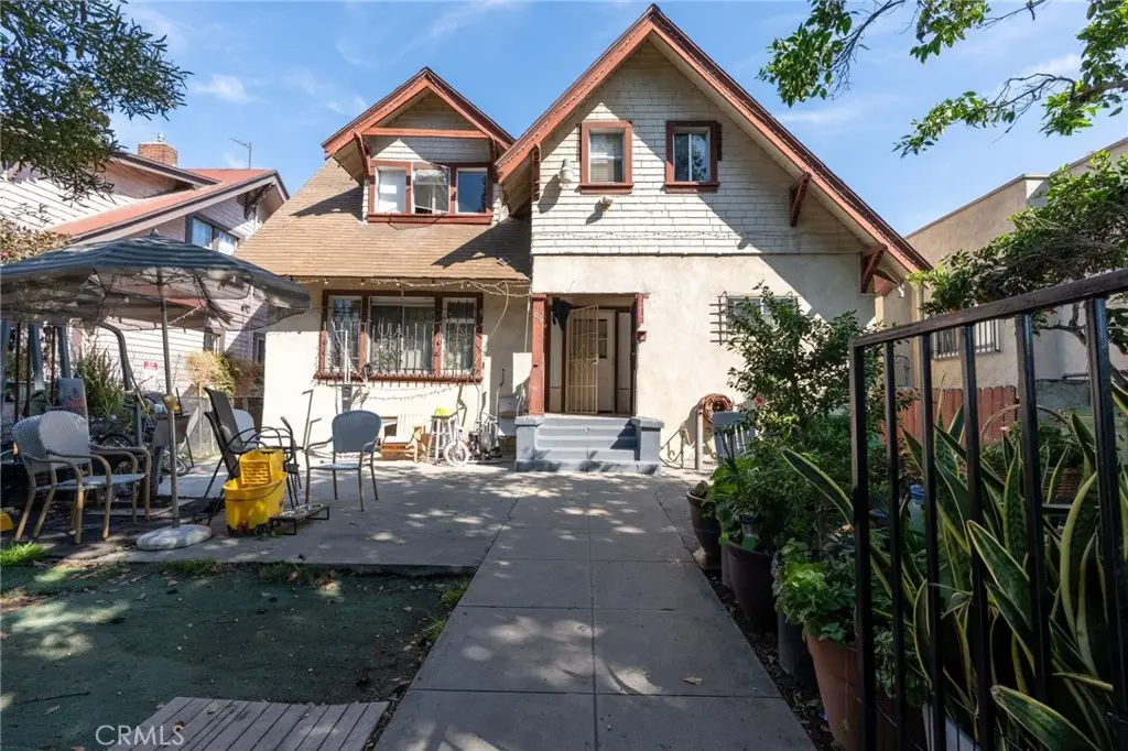 1217 W 39th Street, Los Angeles, CA 90037 - #1