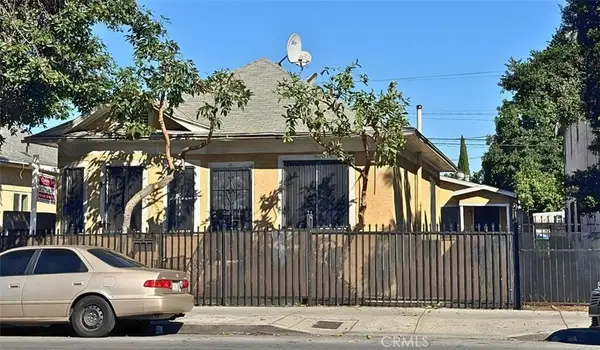 415 E Vernon Avenue, Los Angeles, CA 90011