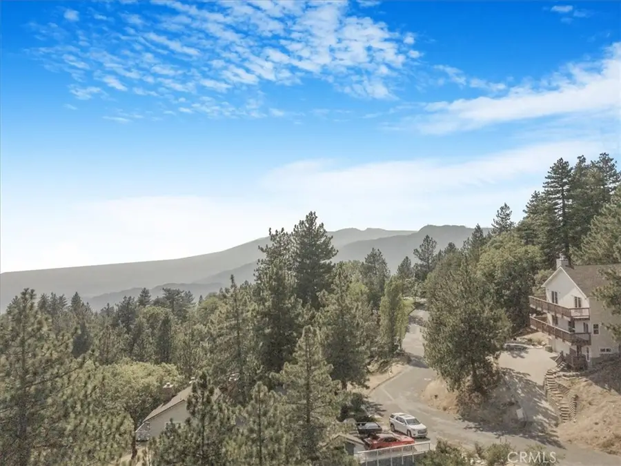 30134 Enchanted Way, Running Springs, CA 92382 - #3