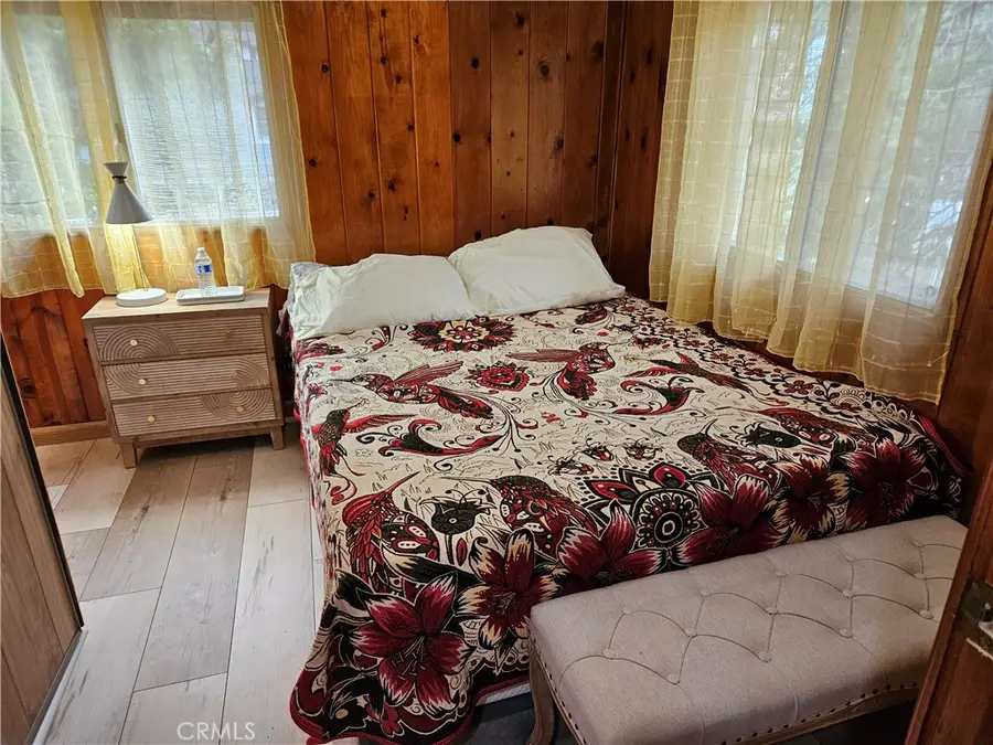 32868 Deer Lane, Running Springs, CA 92382 - Image #3