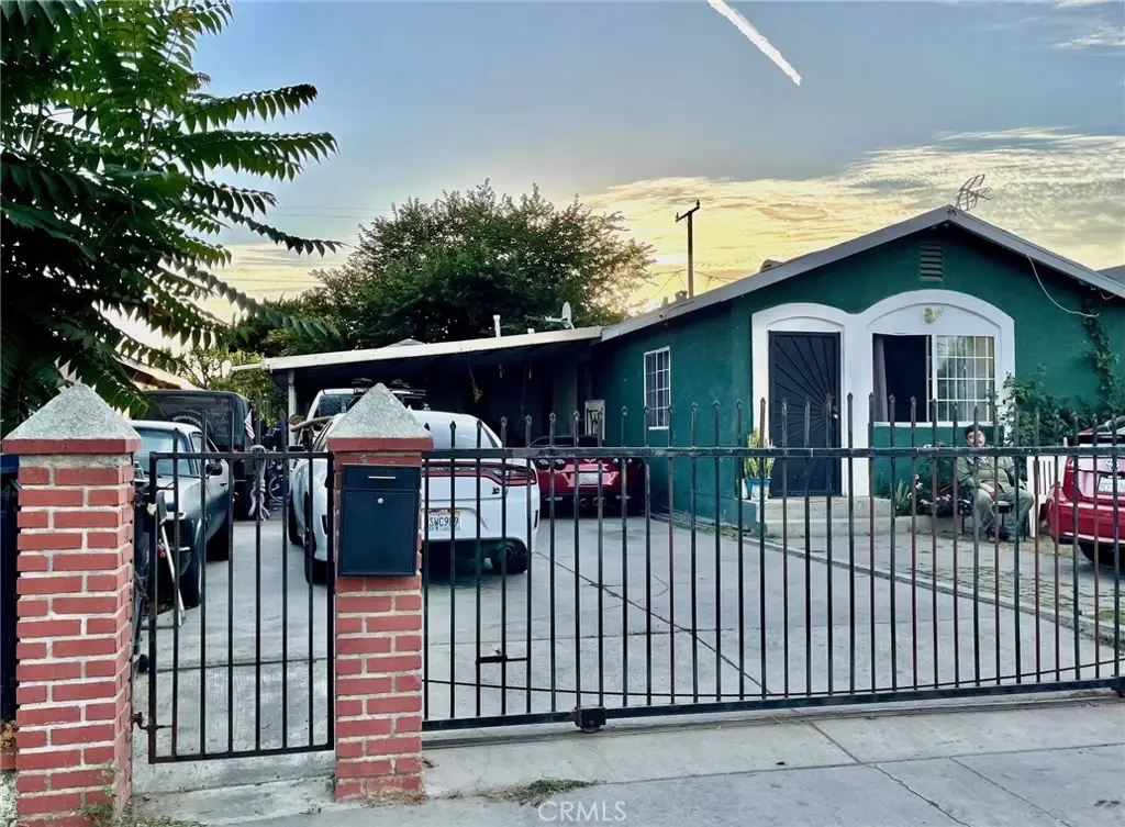 16427 S Harris Avenue, Compton, CA 90221 - Image #1