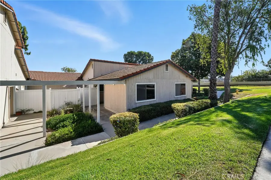 1107 Border Avenue, Corona, CA 92882 - Image #2
