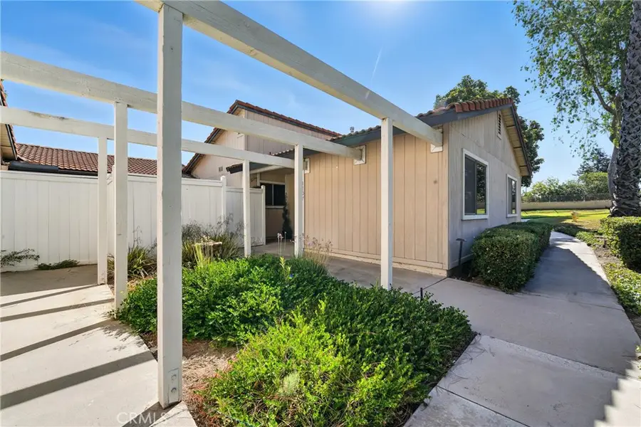 1107 Border Avenue, Corona, CA 92882 - Image #3