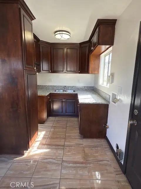 836 W Cedar, Compton, CA 90220 - Image #2