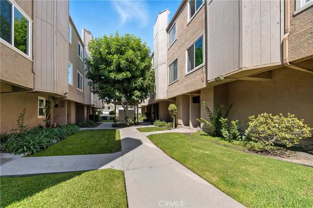 334 S Walnut #13, Brea, CA 92821 - Image #1
