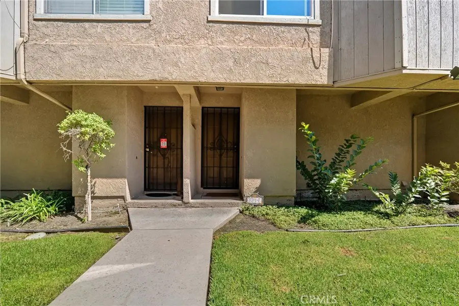 334 S Walnut #13, Brea, CA 92821 - Image #2