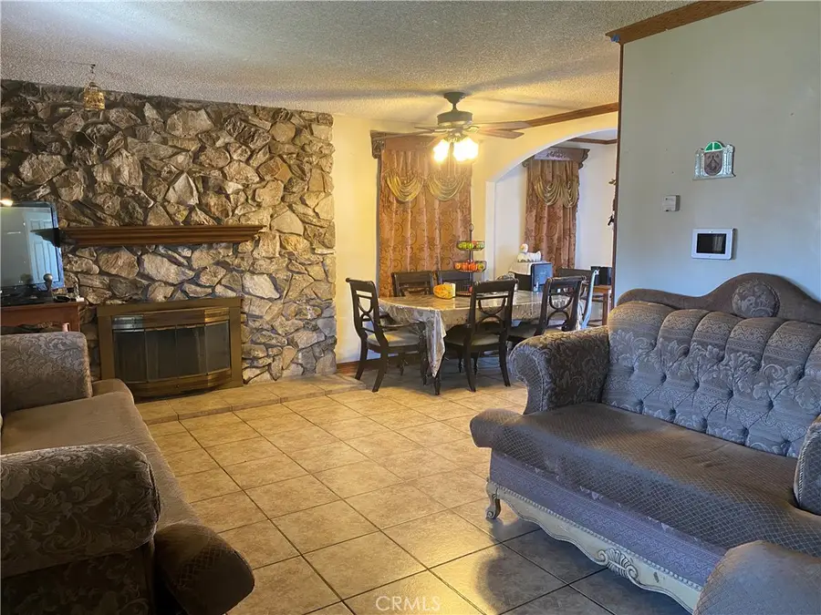 1913 E Mcmillan, Compton, CA 90221 - Image #3