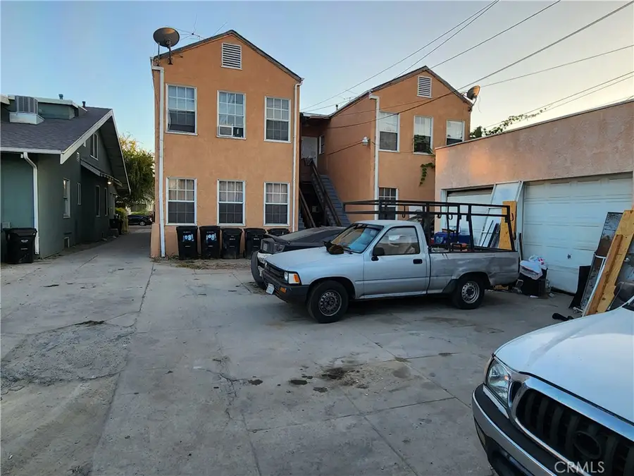 1079 Leighton, Los Angeles, CA 90037 - Image #3