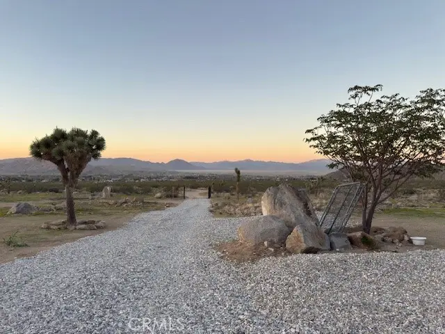 31633 Azurite, Lucerne Valley, CA 92356 - #2