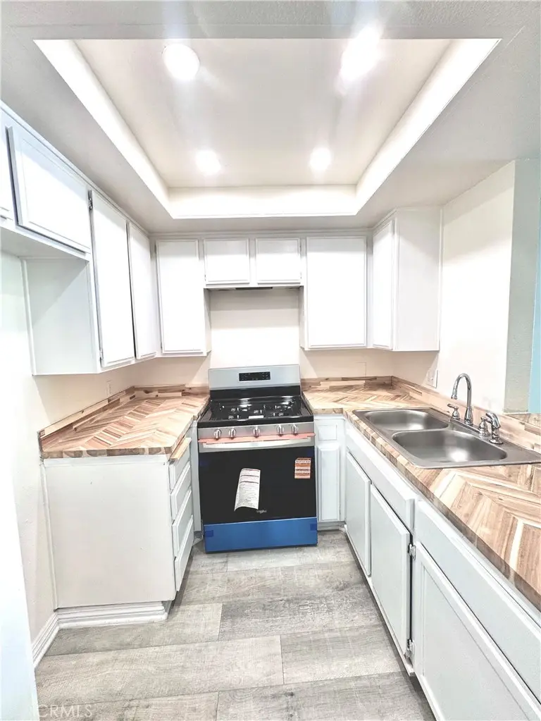 600 W 3rd, Santa Ana, CA 92701 - Image #2