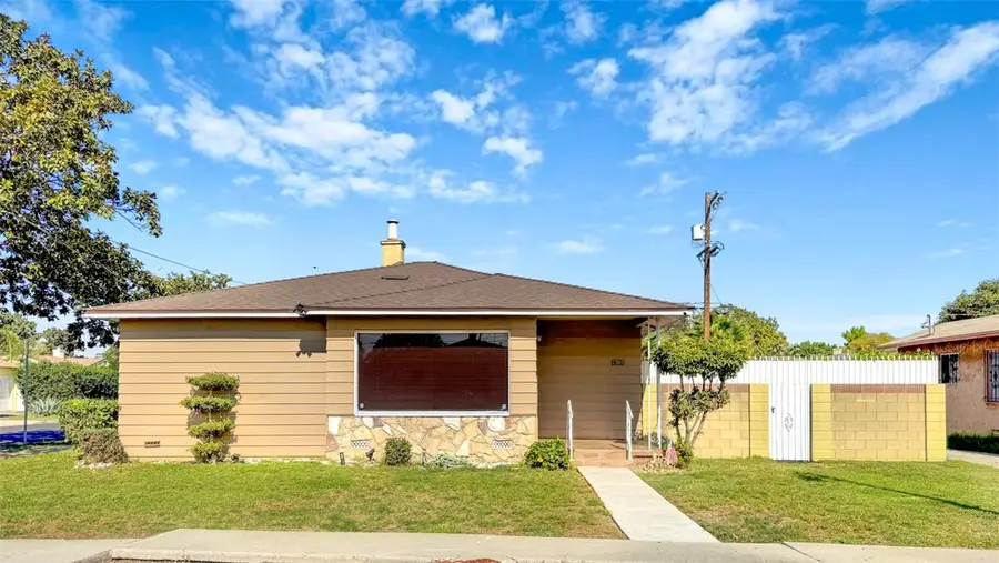 1301 E 106th, Los Angeles, CA 90002 - #2