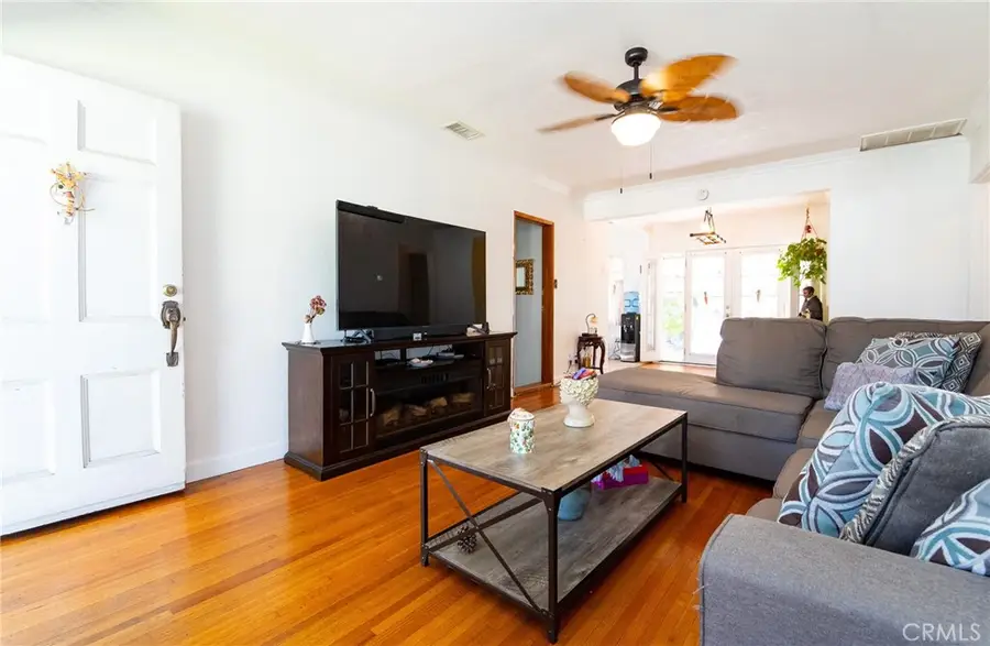 11232 Dorland, Whittier, CA 90606 - Image #2