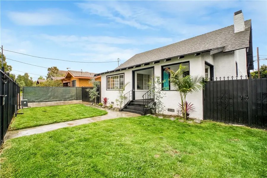 710 W 49th Place, Los Angeles, CA 90037 - Image #2