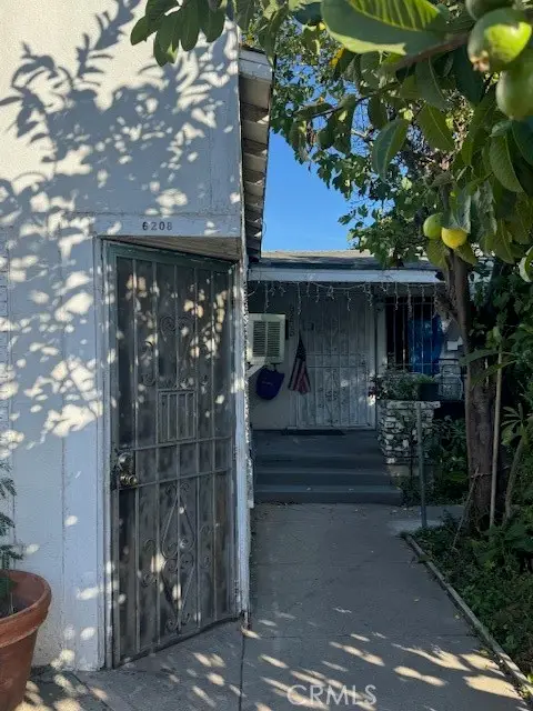 6208 Santa Fe, Huntington Park, CA 90255 - #2