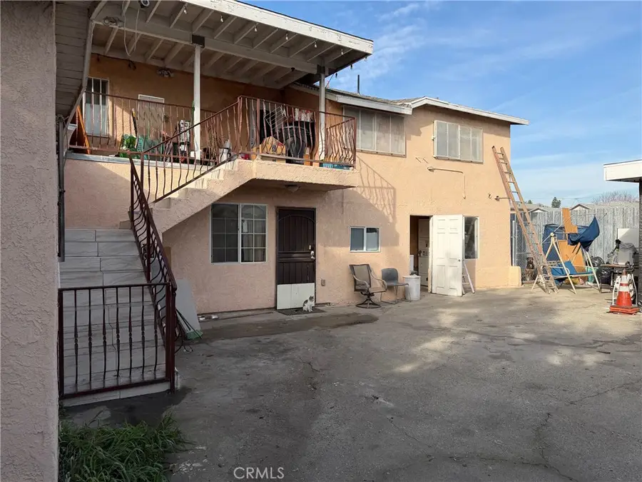 1419 E. 111th St., Los Angeles, CA 90059 - #3