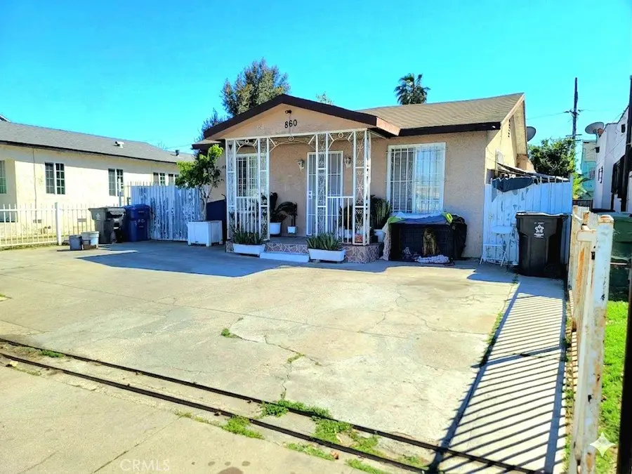 860 W 73rd St., Los Angeles, CA 90044 - #2