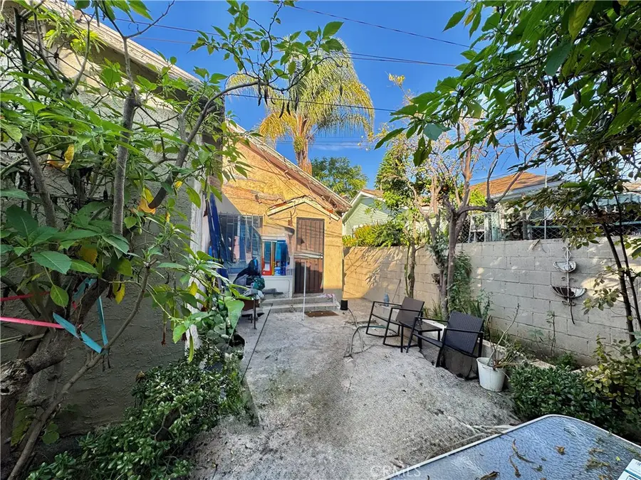 1546 30th, Los Angeles, CA 90007 - Image #3