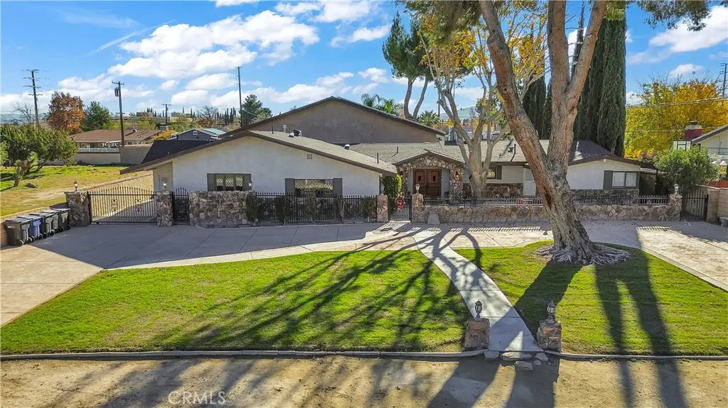 2554 W Avenue J14, Lancaster, CA 93536 - #1