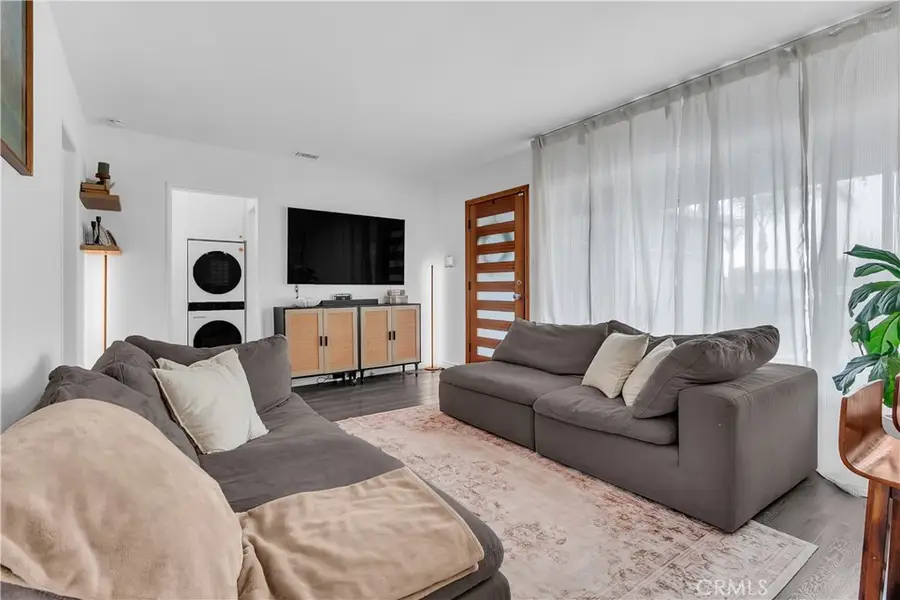 9733 Priscilla St, Downey, CA 90242 - #3