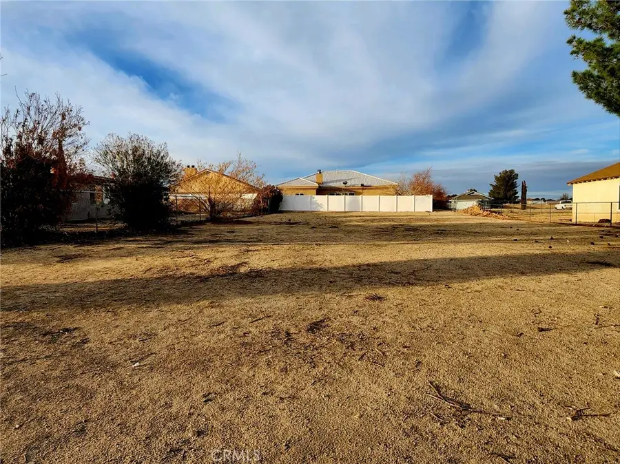 14762 Hartford, Helendale, CA 92342 - #3