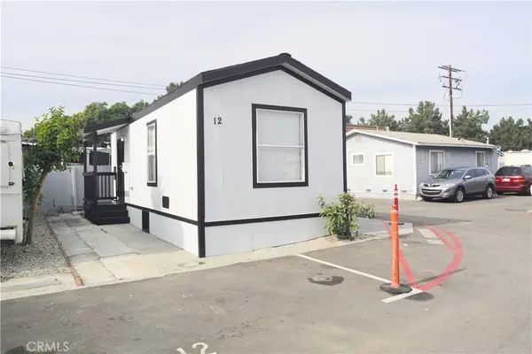 12532 Lakewood Boulevard #12, Los Angeles, CA 90042