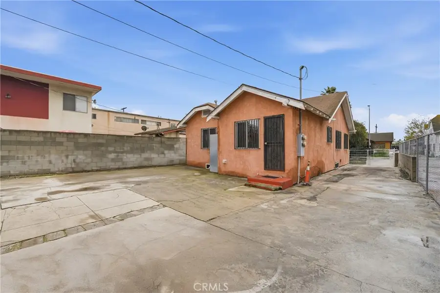 915 W Gage, Los Angeles, CA 90044 - Image #3
