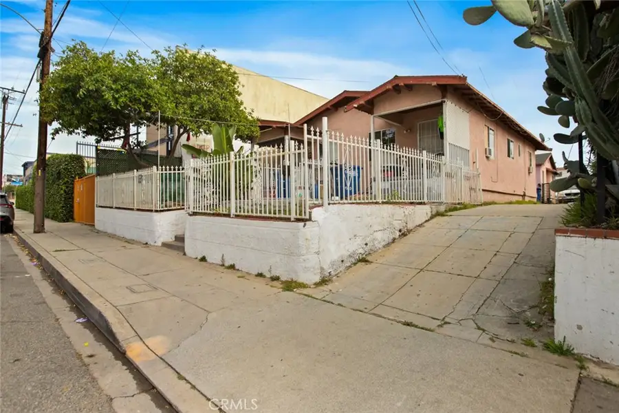 650 S Indiana St, Los Angeles, CA 90023 - #2
